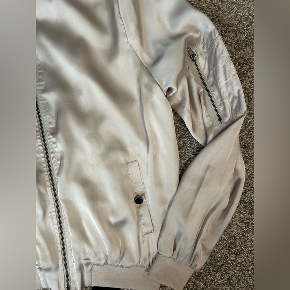 She + Sky lightweight silvery sheen fashion glam jacket size small - Picture 7 of 9